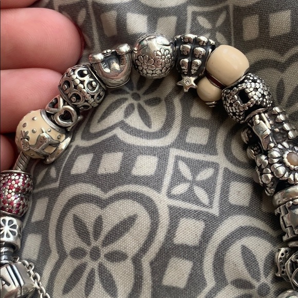 Pandora bracelet, excellent condition - Picture 3 of 4